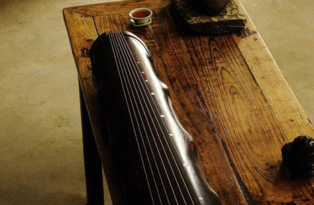 包头市古琴蕴含的传统文化，一把古琴制备出来要两年的时间